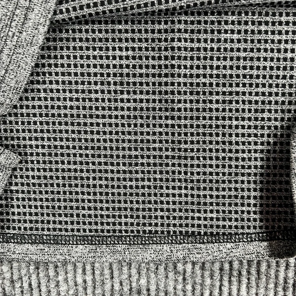 Nike measurements collar